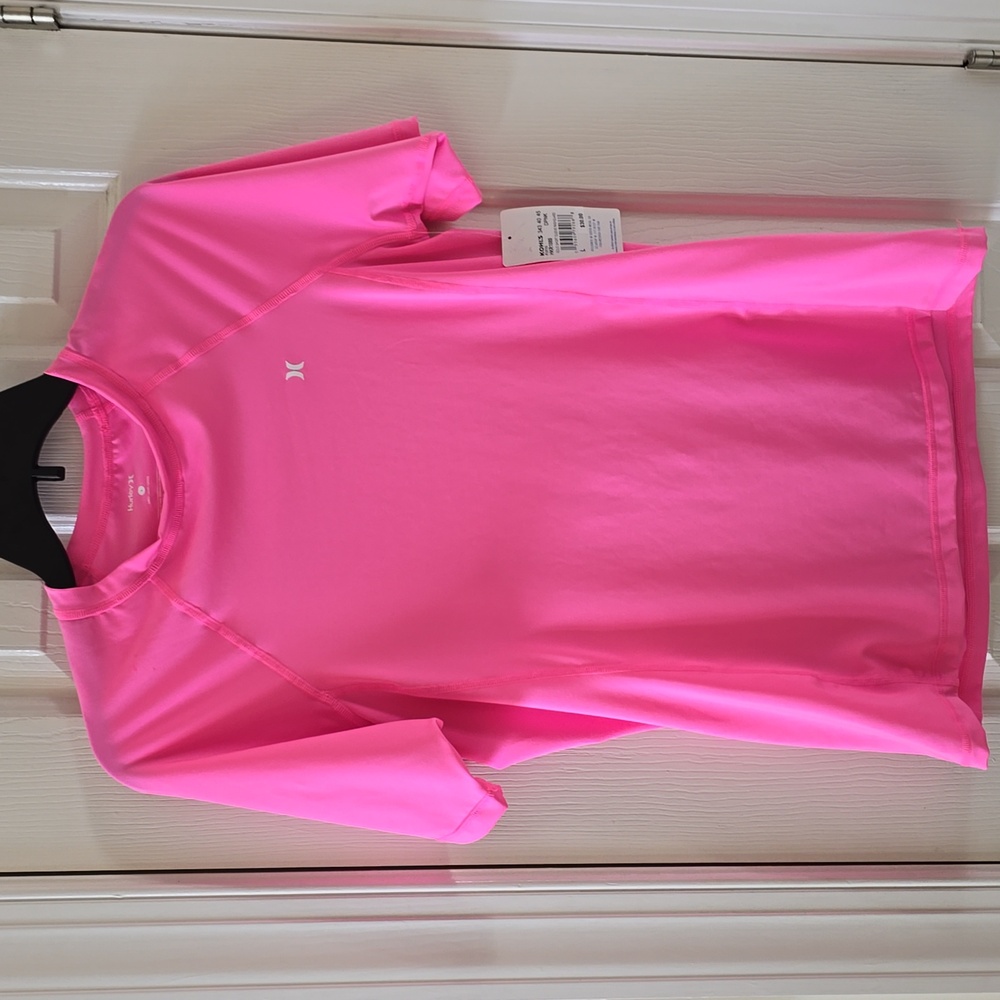 HURLEY BRAND GIRLS PINK SHORT SLEEVE TEE-SHIRT SIZE LARGE